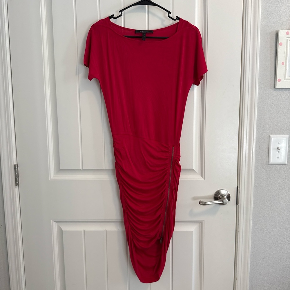 BCBGMAXAZRIA Women’s Red Ruched Bodycon Dress - Picture 1 of 8